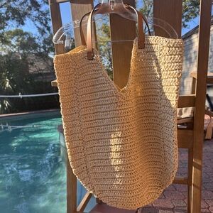 NWOT Banana Republic Factory Rafia Beach tote!